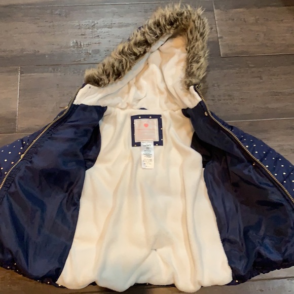 Carters 3T girls winter puffer jacket - Picture 2 of 6